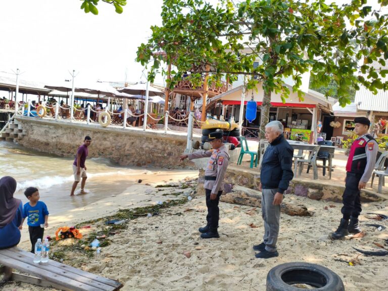 Polsek Nongsa Laksanakan Pengamanan Wisata Pantai Saat Libur Nasional 2026
