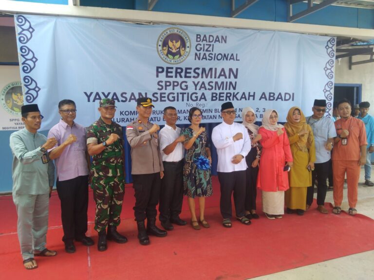 Dukung Program Makan Bergizi, Kapolresta Barelang Diwakili Kapolsek Nongsa Hadiri Peresmian SPPG Yasmin