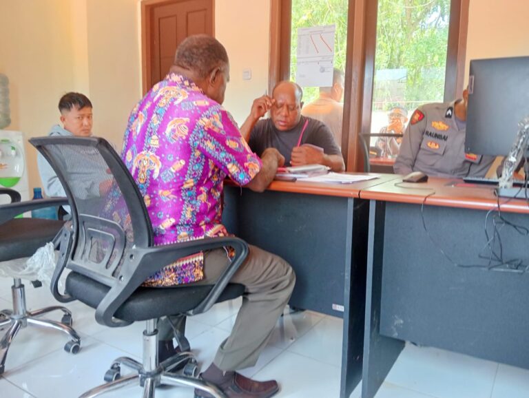 Ketua LMA MIMATE Melaporkan Bos Kayu Minho Ke Polda PBD Terkait Hak Yang Belum Diterima