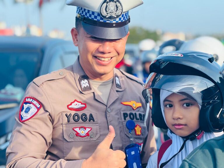 Operasi Keselamatan Seligi 2026: Satlantas Polresta Barelang Edukasi Pengendara di Simpang Kepri